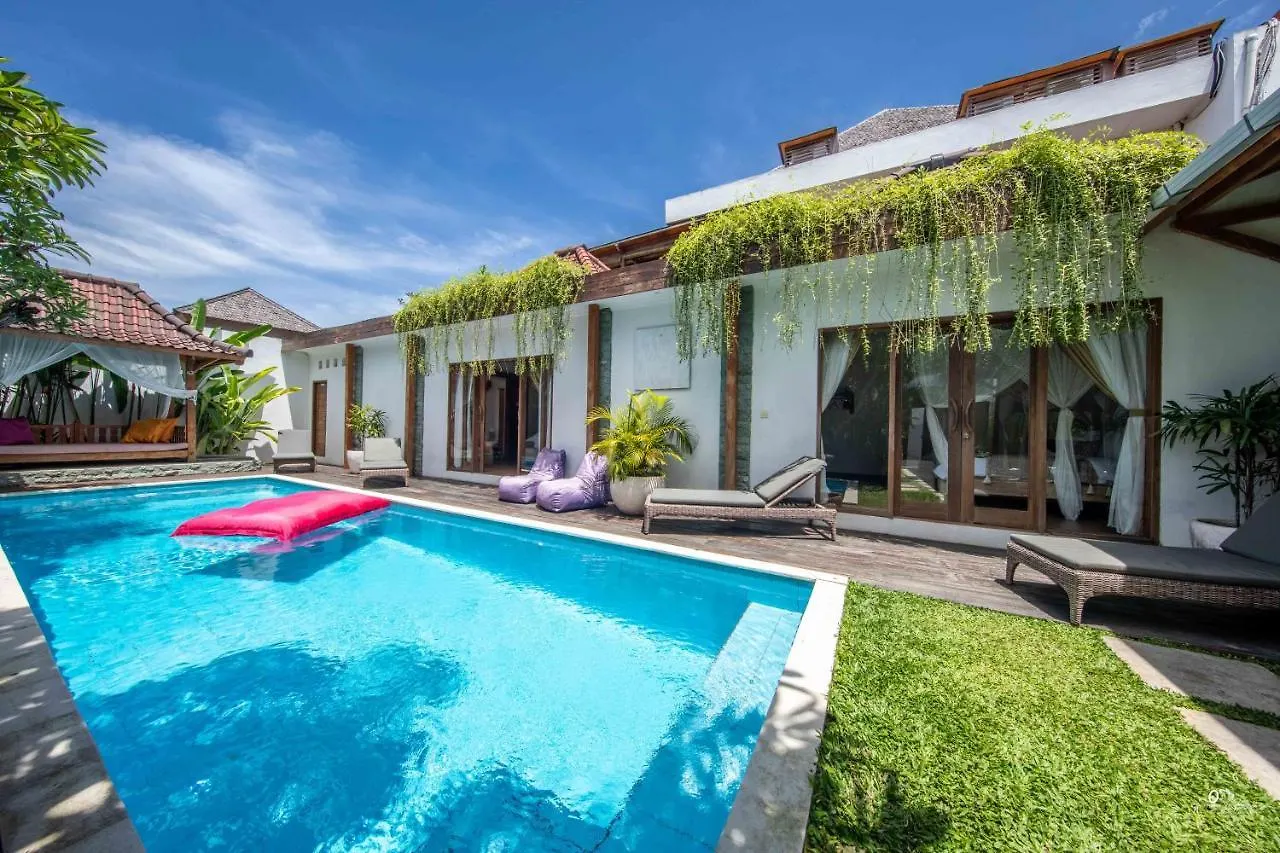 Elvano Villa In Heart Of Seminyak And Near Beach