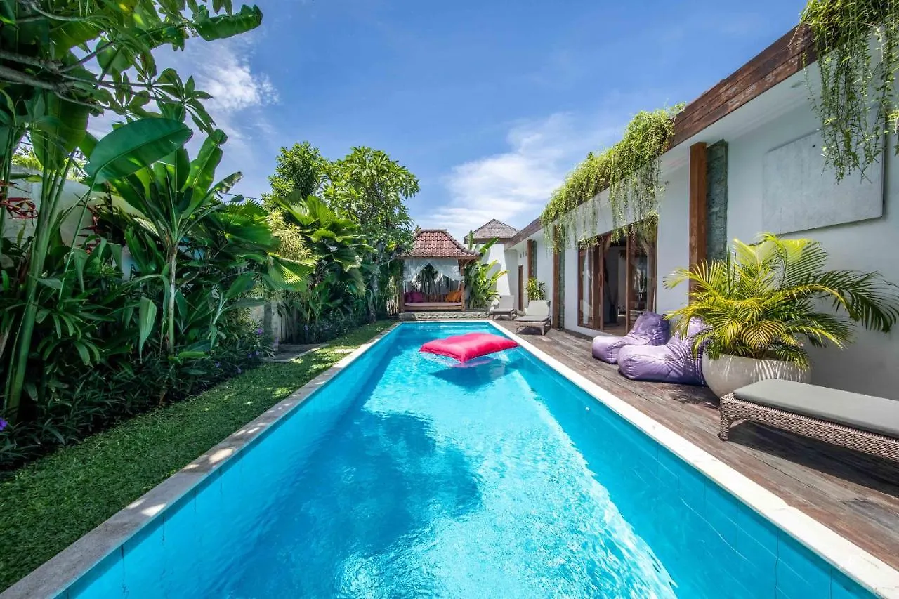 Elvano Villa In Heart Of Seminyak And Near Beach 0*, Seminyak (Bali)
